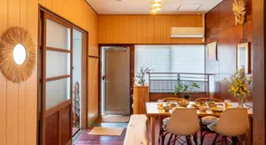 Houra no ie Takamatsu ホウラノイエ 高松 香川 木のぬくもりの一軒家 バイク自転車インナーガレージ 四国の発酵茶 - Image 2
