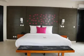 Douala Design Hotel - Image 3