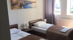 M&A GUEST ROOMS - Image 2