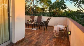 Depto privado con gran terraza y parking gratis - Image 3