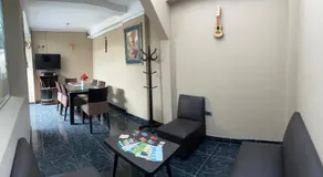 Fafis Home Apartment - Image 2