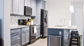 Home Away From Home (w/ Pool) - Image 5