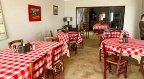 Waveside Guesthouse - Image 5