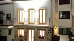 Apartamento en casco histórico con vistas a la iglesia - Image 5
