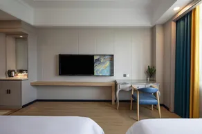 Vienna International Hotel Shanghai Pujiang - Image 4