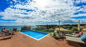 Planos Beach Hotel - Image 3