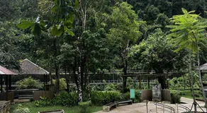 Rattana's Resort - Image 2