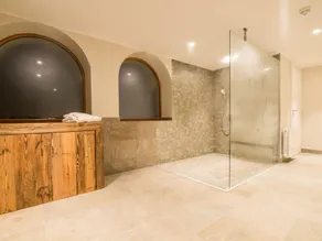 Stylish apartment with dishwasher in charming Megève - Image 3