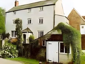 Church Farm Guest House - Image 5