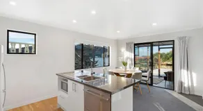 Harbour Views - Image 4