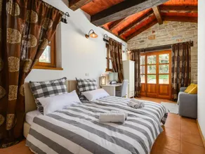 Villa in Banki with Private Pool near Marea Beach - Image 2