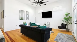 The Royal Haus NOLA 3 Bed Beauty - Image 3