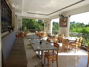 Amazing Riverside Hotel Lubuklinggau - Image 5