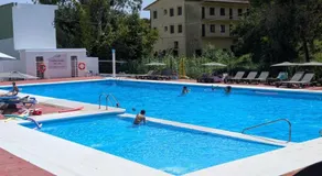 Bonito apartamento con jardín - Image 3