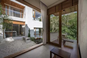 Taryn Tara Cafe and Stay - Image 2