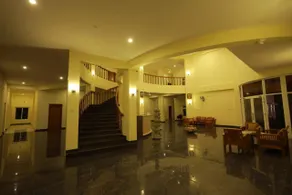 Hotel Rajeswari International - Image 4