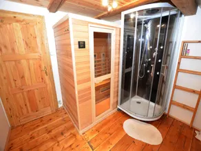 Cabaña en Liberec con Sauna y Esquí - Image 4