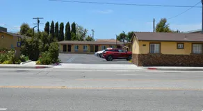 El Rey Inn - LAX - Image 4