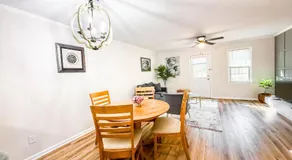 Modern 2 en suite townhome near DT Raleigh - Image 4