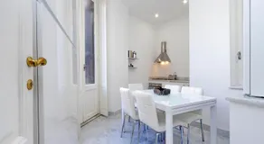 Prestigious Apartment Via Veneto - Image 3