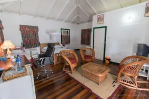 Lake Mainstay Resort - Image 2