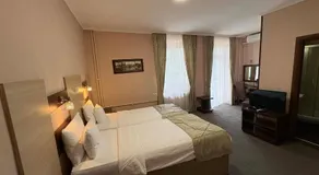 Hotel Leotar - Image 2