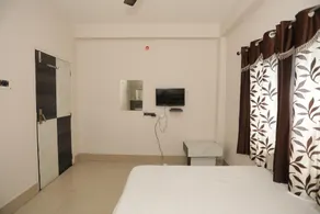 Deep Guest House - Image 4