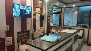 Hotel shiva near railway and bus station - Image 2