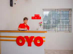 OYO 293 Royal Bouddha Hotel - Image 2