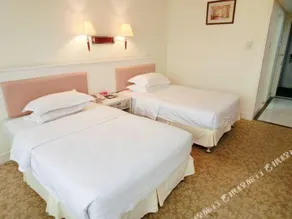 Hainan Huatian Hotel - Image 2