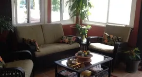 Vintage Merlot Bed and Breakfast - Image 5