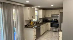 Upgraded, beautiful 4 BD Colonial in Silver Spring - Image 5