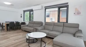 Spacious 4BR Family Home Near Garden City - Image 5