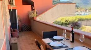 Marina Apartment - Image 3