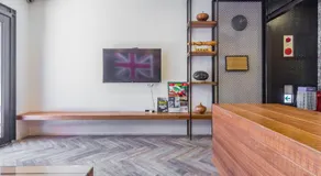 Warehouse Inn - Image 2