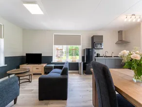 Beautiful holiday home with terrace - Image 4