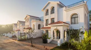ELIVAAS Villa Paraiso 4 BHK with Pool & Bar - Image 3