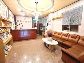 Royal Business Hotel - Image 2