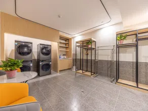 Country Inn & Suites by Radisson Lanzhou Lanzhou University 1st Hospital Wulipu Metro Station - Image 4