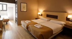 Hotel Port 1730 - Image 2