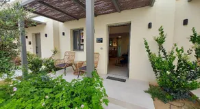 Elea Suites Adelianos Kampos - Image 5