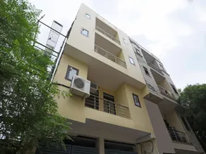 Hotel O TRIPLE CROWN - Image 4
