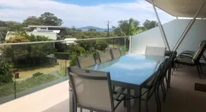 Majestic Townhouse On Moira - Image 4