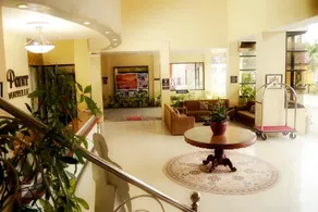 Sunny Point Hotel - Image 4