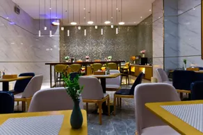 Starway Hotel Anyang Linzhou Hongqi Canal Memorial Hall - Image 5