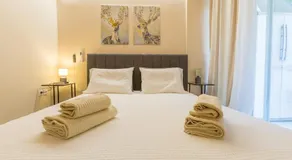 Saronic retreat Varkiza - Image 2