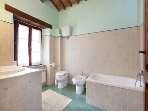 Timeless Holiday Home in Apecchio with Garden - Image 2