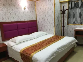 Chongqing Baishun Hotel - Image 4