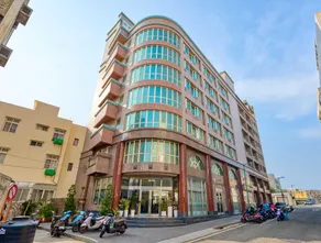 Jih Lih Hotel - Image 1