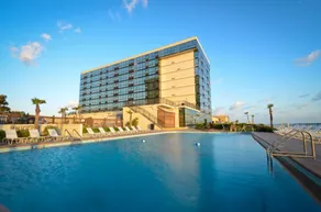 Daytona oceanfront two-bedroom suite - Image 3
